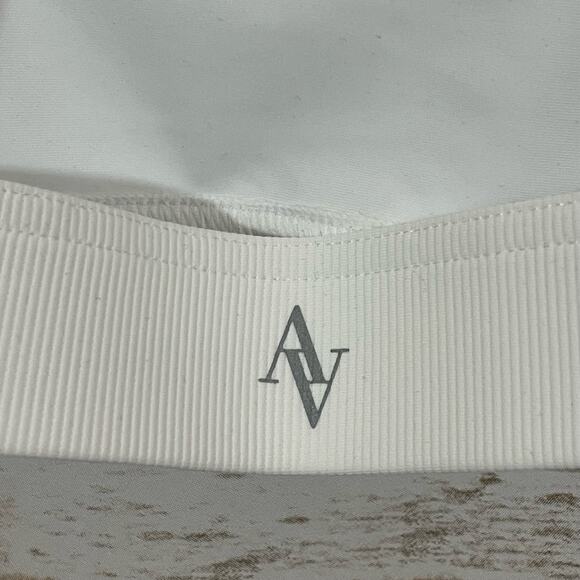 NWT Bandier All Access Rib Front Row Bra - White - XL - Picture 10 of 11